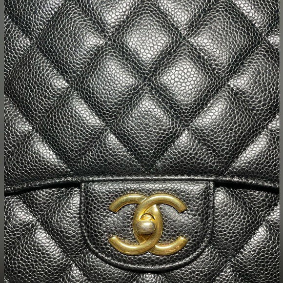 Chanel Caviar quilted Maxi double flap bag - Picture 7 of 13